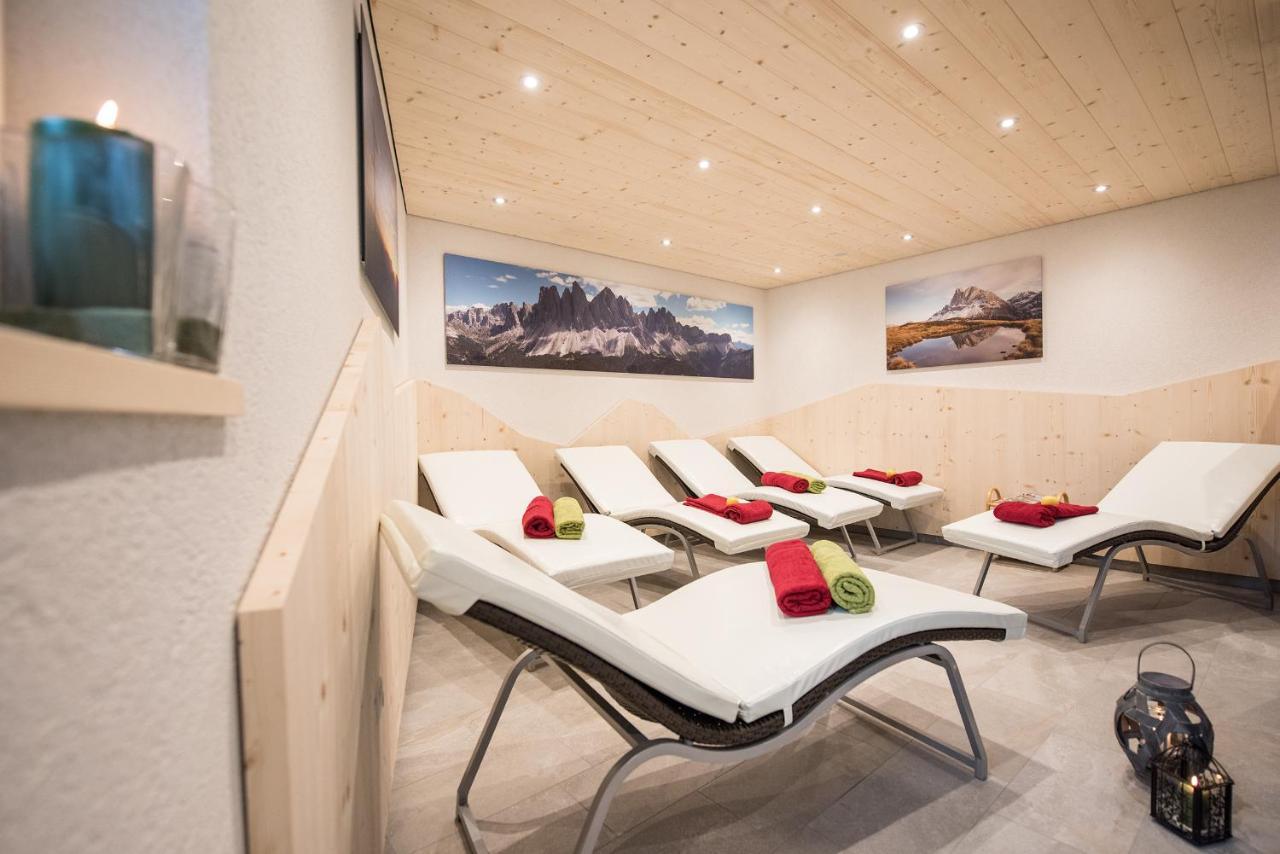 ברסאנונה Mountain Residence Alpenhof - Company Hotel Alpenhof Kg Sas Der Gasser Renate מראה חיצוני תמונה